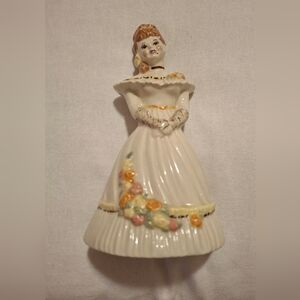 Vintage Ceramic Lady Figurine